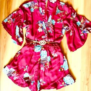 Adorable ROMPER! LUCID PINK size medium.